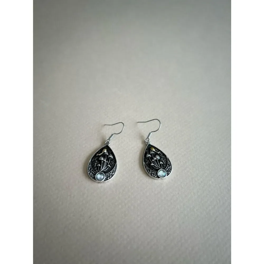 Mushroom dangle earrings S1342